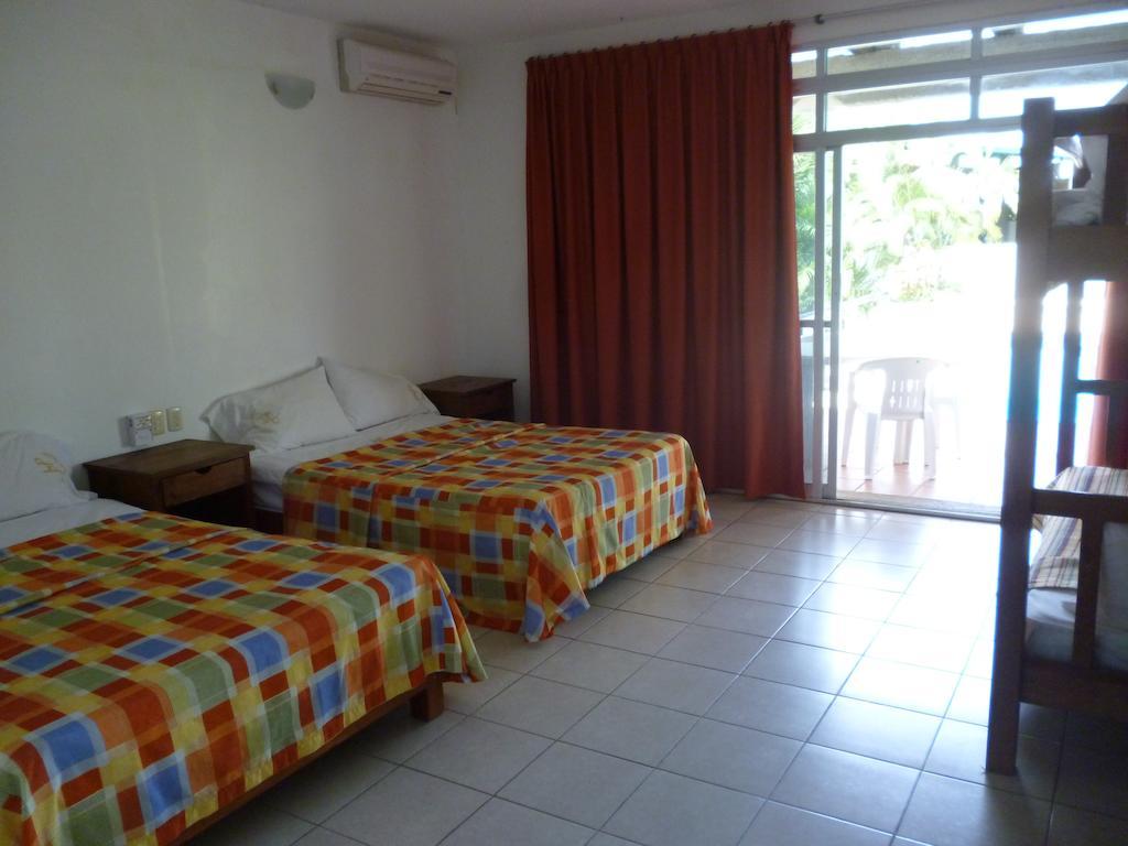 Punta Paraiso Resort Puerto Escondido (Oaxaca) Room photo